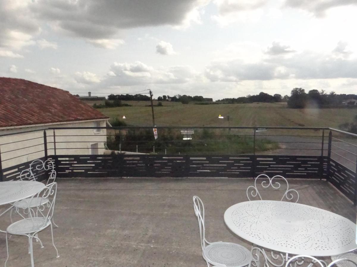 L'Oratori : Chambre La Gabarre Serignac  Экстерьер фото