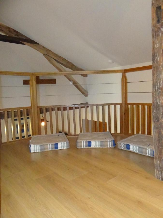 L'Oratori : Chambre La Gabarre Serignac  Экстерьер фото